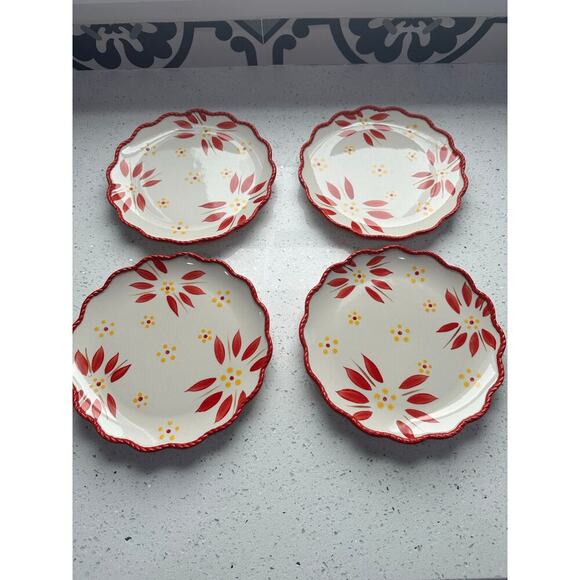 TEMPTATIONS Set of 4 OLD WORLD Red 8" SALAD / DESSERT PLATES Scalloped Edge - Picture 1 of 3
